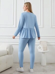 RueChic Plus Size Solid Color Ruffle Hem Top And Pants Set - Blue - View 2