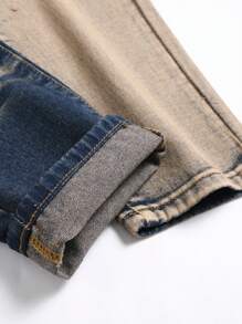 Zweifarbig verwaschene Slim-Fit Jeans für Jungs im Teenageralter