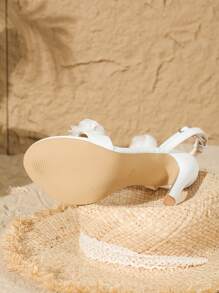Women'S Fashionable White Pu Leather Thin High-Heeled Sandals With Flower Decoration