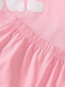 SHEIN Young Girls' Slogan Printed Short Sleeve T-Shirt And Shorts Set