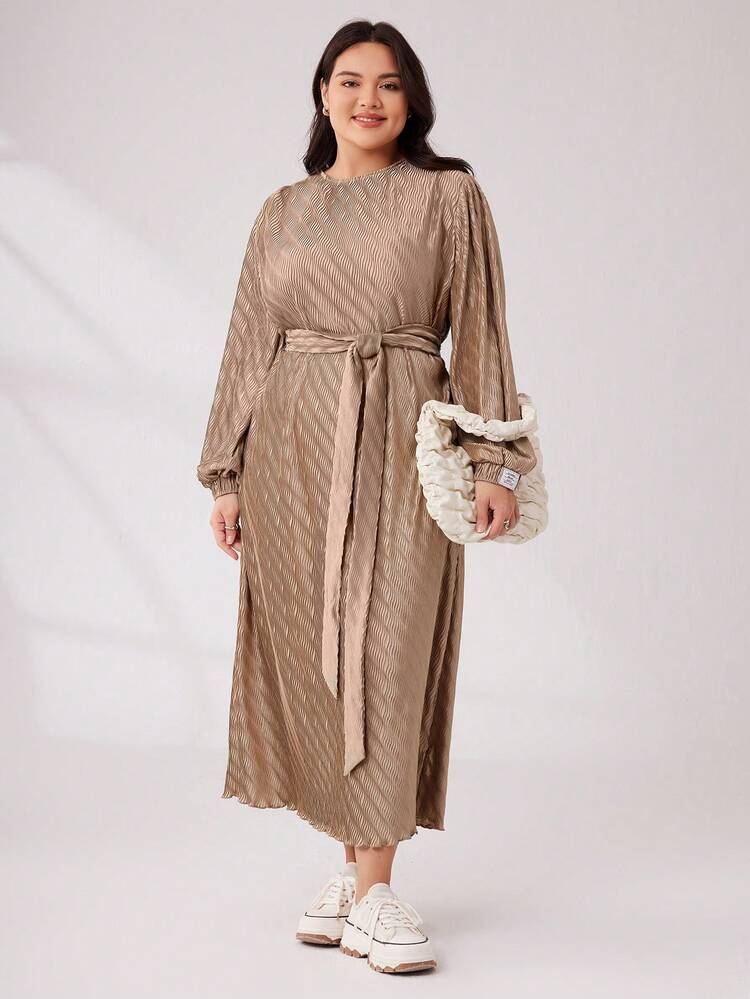 Plus Size Solid Color Textured Dress