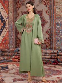 Al Najma Flower Embellished Flared Sleeve Abaya Robe And Dress - Green - View 5