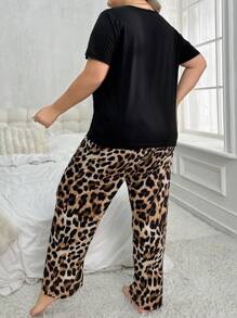 Plus Size Leopard Print Round Neck Short Sleeve T-Shirt And Pants Pajama Set, Outfits - Black - View 2