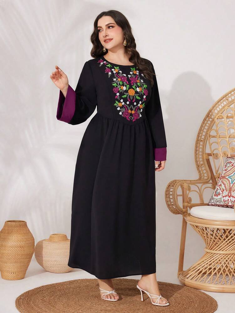Women's Plus Size Floral Embroidery Flared Sleeve Arabian Clothing Kaftan Jalabiya Dress