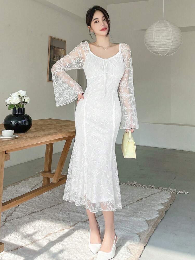 Vestido Sereia com Manga Flare de Renda, Bainha Longa, Vestido Longo de Manga Longa para Outono