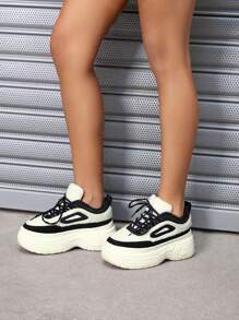 SheIn ICON 女士黑白運動厚底運動鞋，冬季保暖內裡，輕便舒適，適用於約會、學校、街頭和戶外運動休閒鞋 - 黑與白 - 查看 2