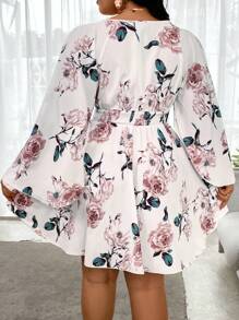 Celure 大码女式优雅浪漫花卉印花褶皱喇叭袖收腰中长春秋连衣裙 - 彩色 - 查看 2