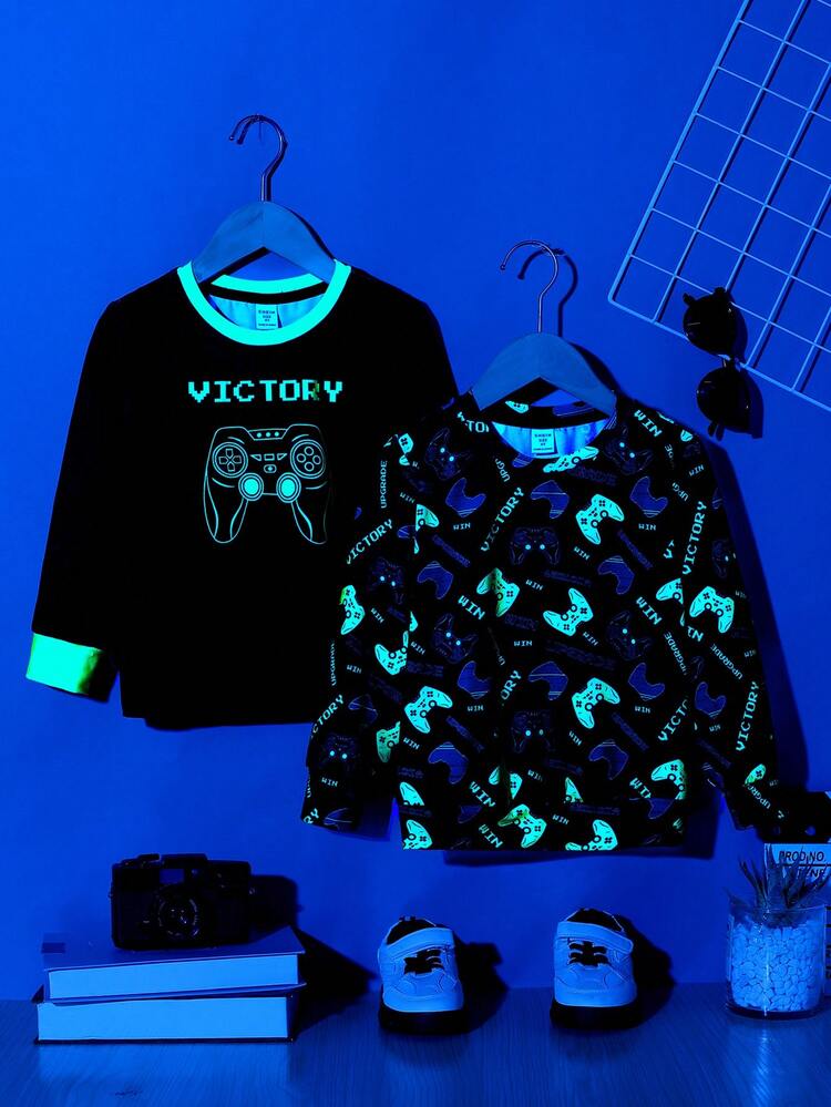 Young Boy's Reflective Gaming Console Pattern Round Neck Long Sleeved Sweatshirts, Casual Color Block Patchwork Pullovers, Multiple Colors