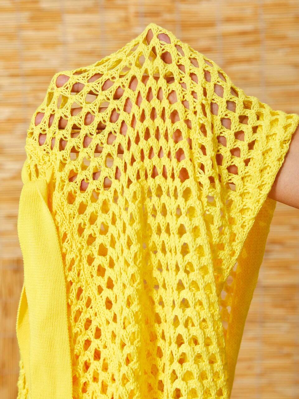 1pc Knitted Vacation Cardigan With Holes Design