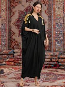 Al Najma Kaftán Con Apliques Bordados Y Decorado Con Borlas - Negro - Ver 3