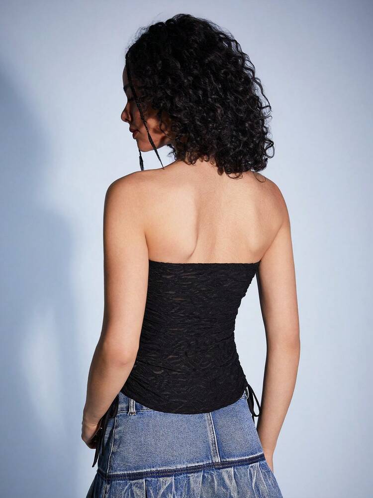 Women'S Textured Pleated Strapless Top