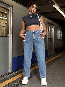 SHEIN EZwear Women'S Plus Size Straight Leg Jeans - Dark Wash - View 4