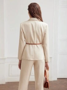 MOTF PREMIUM 編織女款尖領翻蓋細節束腰西裝外套