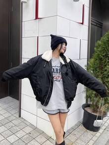 DAZY 女性寬鬆印字街頭風t恤 - 灰色 - 查看 5