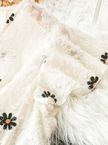 SHEIN Unity Plus Size Women'S Short Sleeve Chiffon Dress With Daisy And Ruffle Detail - Apricot - View 4