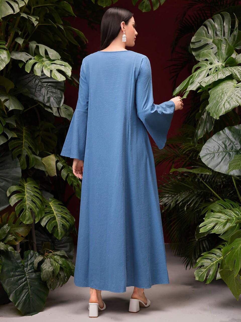 Women's Embroidery Bell Sleeve Maxi Loose Arabian Jalabiya Dress