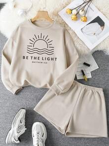 SHEIN EZwear Của phụ nữ In Khẩu hiệu Áo thể thao và quần đùi 2 mảnh Bộ - Màu Khaki - Xem 1