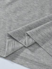 SHEIN EZwear Camiseta De Corte Estándar Con Estampado De Letras Y Corazones - Gris Claro - Ver 4