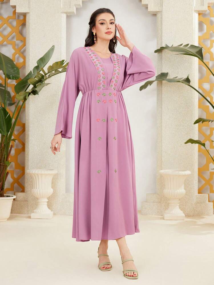 Women's Embroidery Detail Bell Sleeve Kaftan