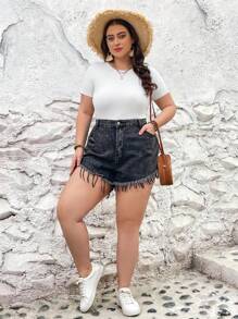 SHEIN CURVE+ Plus Size Women'S Black Elastic-Free Casual Denim Shorts