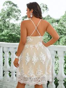 SHEIN Belle Plus Size Women's Embroidered Mesh Spaghetti Strap Dress Embroidery Women Outfit