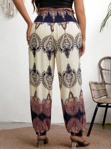 Breezaya 大尺碼女士花卉印花收縮腰褲 - 杏色 - 查看 2