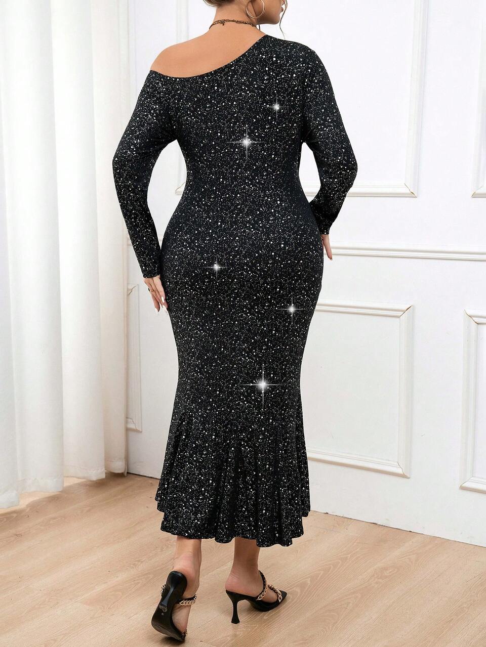 Plus Size Women's Asymmetric Neckline Glitter Fish Tail Dress