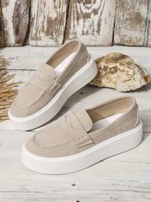 女鞋時尚大碼平底鞋,帶有楔跟和厚底,泵鞋款式