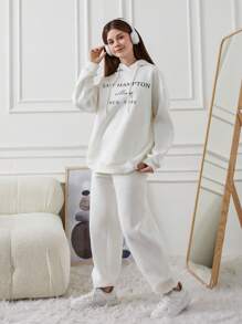 RueChic Teen Girl Slogan Printed Drawstring Hoodie And Sweatpants Two-Piece Set