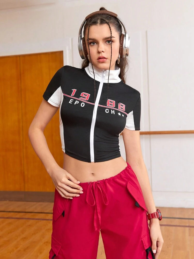 Women's Color Block Zipper Front Sporty T-Shirt With Letter Print