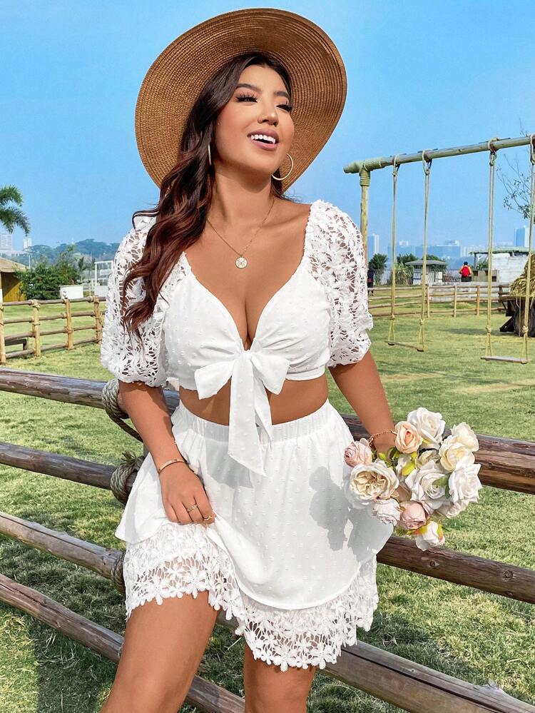 Plus Size Lace Raglan Sleeve Tie Front Jacquard Cropped Top And Skirt Set