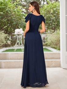 Color-Block Chiffon Cold-Shoulder Wrap Bridesmaid Dress - Navy Blue - View 2