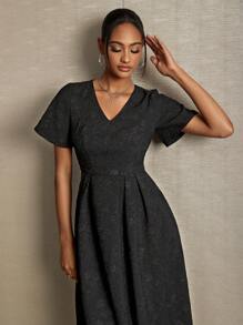 SHEIN Belle V領短袖提花高低伴娘禮服 - 黑色 - 查看 3