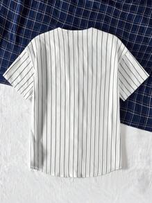 Manfinity VCAY 宽松男士大码条纹字母印花休闲短袖衬衫 - 彩色 - 查看 2