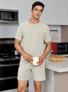SHEIN Conjunto De Pijama De Camisa Y Pantalones Cortos De Manga Corta Informal Simple Para Hombre - Gris Claro - Ver 6