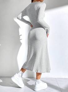 SHEIN EZwear Kvinnors Enfärgad Ribbstickad Sweater Klänningar - Ljusgrå - Visa 2