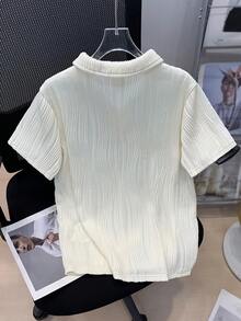 SHEIN 青少年男生休閒假期風格提花半排釦短袖針織Polo衫 - 杏色 - 查看 2