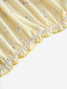 Soleia Trang trí Frills Xếp li Cami ngọn Với Đệm - Màu vàng - Xem 5