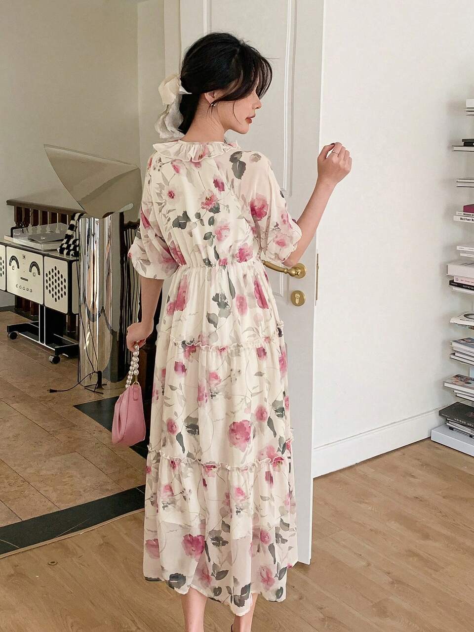 Women's Floral Printed Front Tie-Up Dress