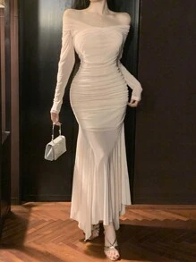 DAZY فستان ضيق بتصميم ذيل السمكة و يتميز بكتفين مكشوفين و تفاصيل التجعيد - لون مشمشي - مشاهدة 5