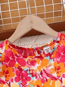 SHEIN Camiseta Con Cuello Redondo Y Ribete Festoneado Con Estampado Floral Para Niñas Preadolescentes