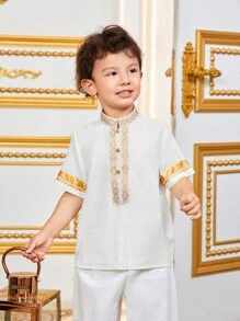 SHEIN Camisa casual de cuello alto con parches tejidos para niños, conjunto de atuendo para hermanos - Blanco - Ver 4