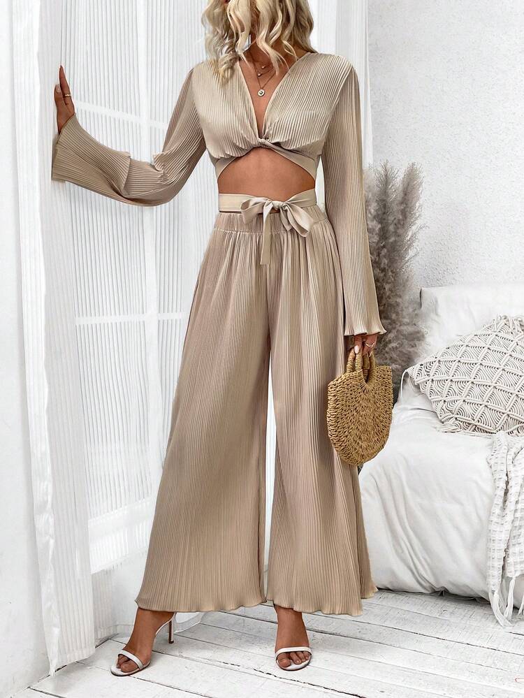 Solid Color Pleated Long Sleeve Jumpsuit