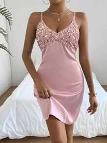 SHEIN Privé 女性閃爍裝飾的緞面背心裙 - 粉色 - 查看 5