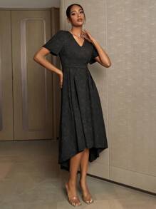 SHEIN Belle V領短袖提花高低伴娘禮服 - 黑色 - 查看 4