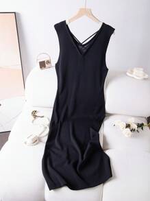SHEIN Clasi Plus Size Solid Color Sleeveless Sweater Dress