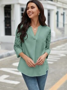 SHEIN Clasi Blusa Con Cuello En V Sólido Con Inserciones De Encaje Para Mujeres - verde menta - Ver 5