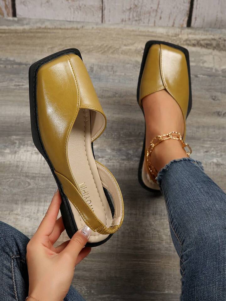 Women's shoes closed toe open back top