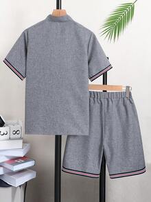 SHEIN Tween Boys' Casual Stand Collar Polo Shirt And Shorts Set