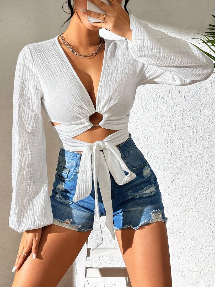 SHEIN Unity Camisa De Mujeres Con Nudo En Frente, Cuello En V Profundo Y Dobladillo Con Nudo - Blanco - Ver 1